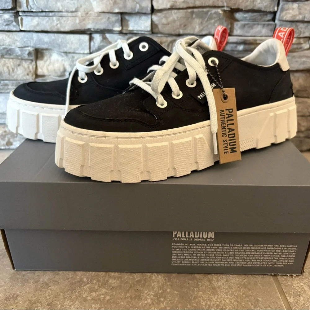 Palladium Monochrome Lace-Up Sneakers - Picture 2 of 5